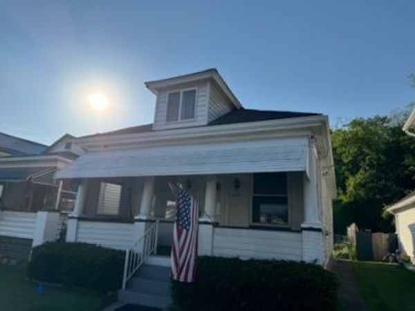202 Mckinley Ave , East Vandergrift, PA 15629