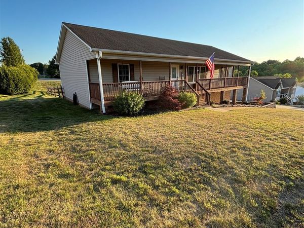 2311 Merts Way , Hudson, NC 28638