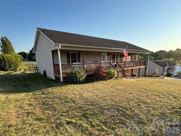 2311 Merts Way , Hudson, NC 28638