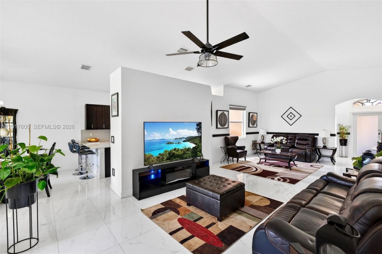 13337 SW 52nd St, Miramar, FL 33027 Photo