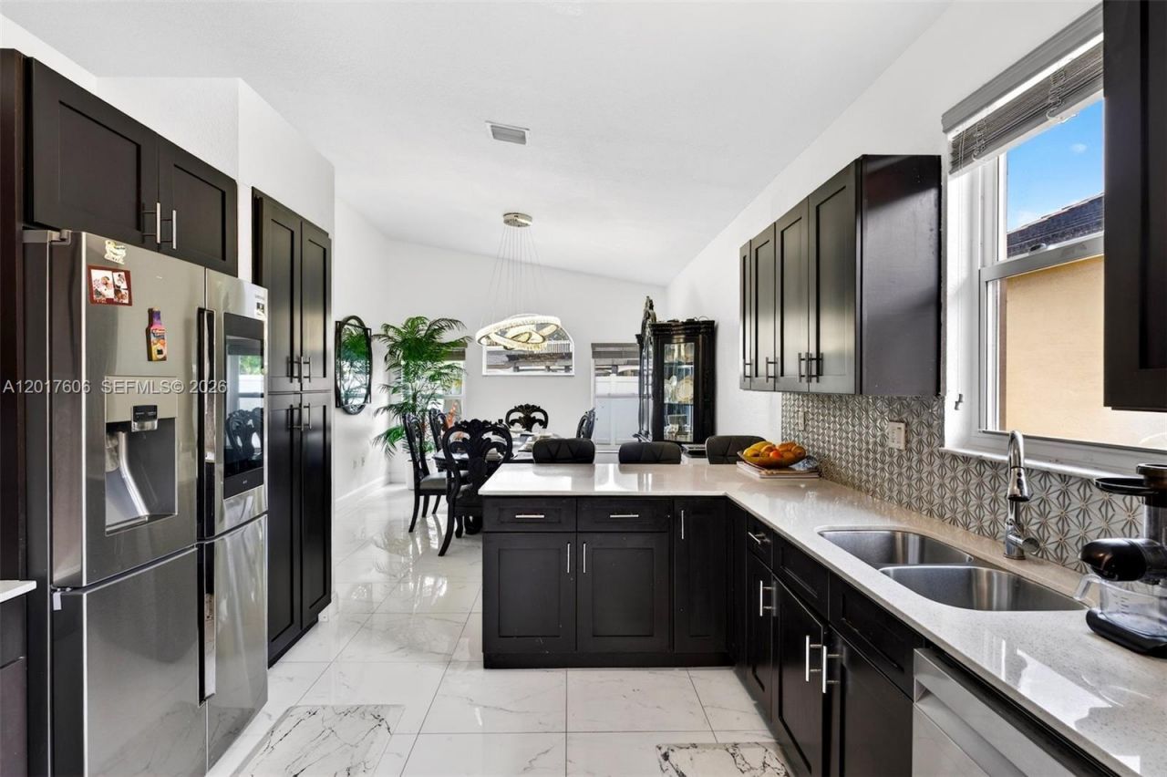 13337 SW 52nd St, Miramar, FL 33027 Photo