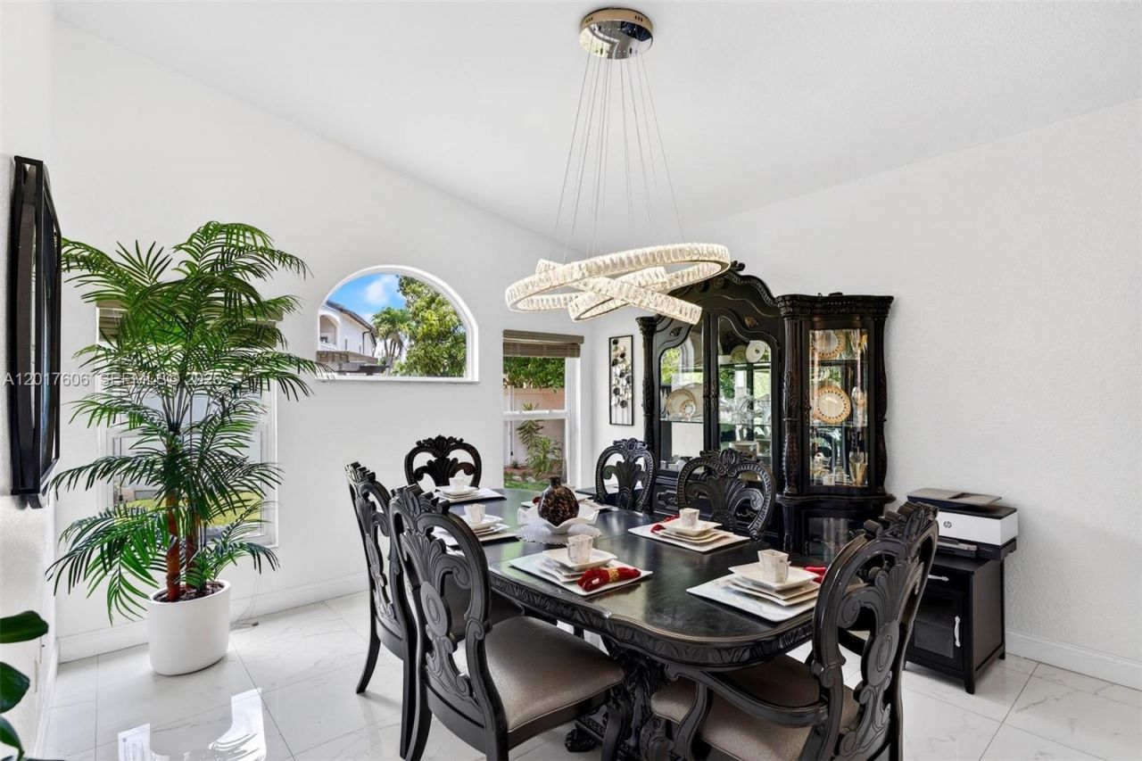 13337 SW 52nd St, Miramar, FL 33027 Photo