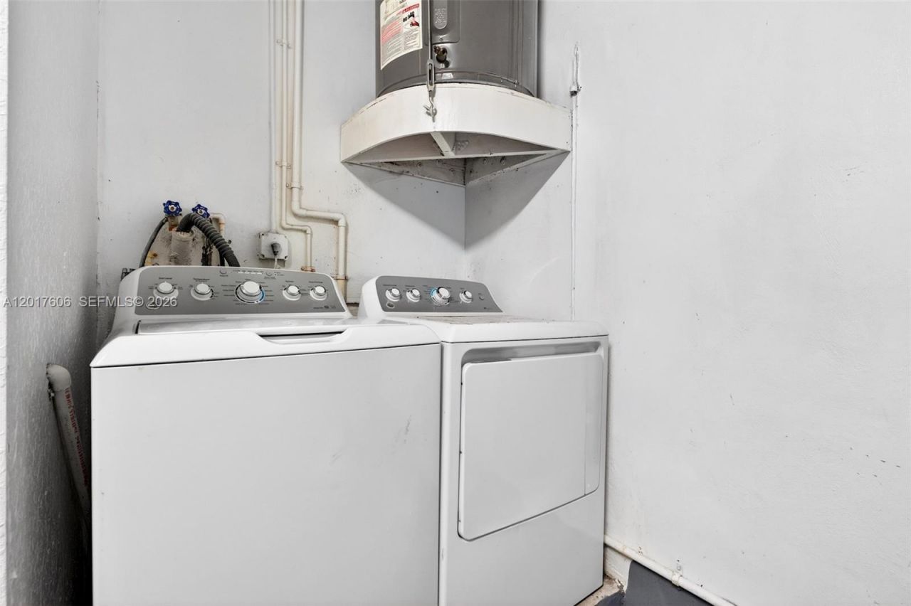 13337 SW 52nd St, Miramar, FL 33027 Photo