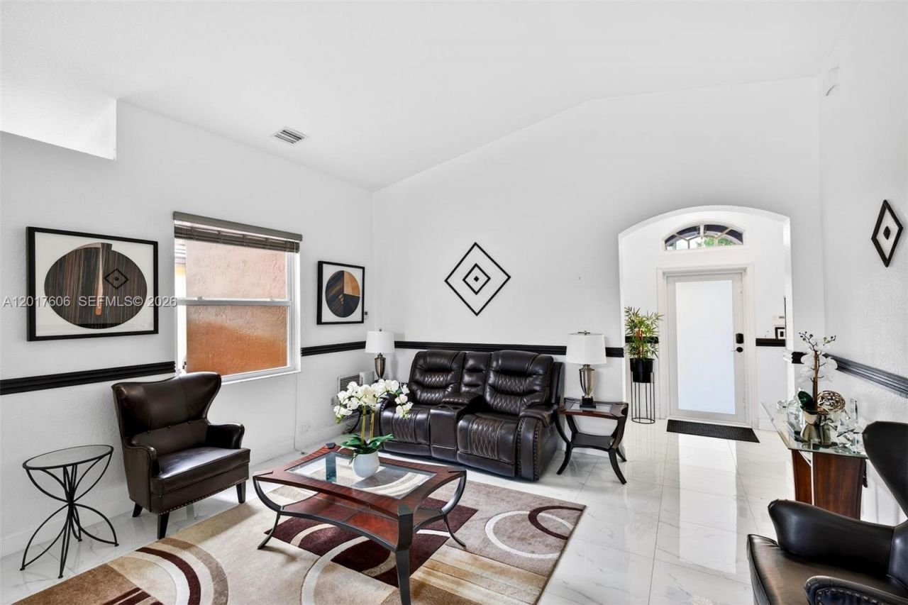 13337 SW 52nd St, Miramar, FL 33027 Photo
