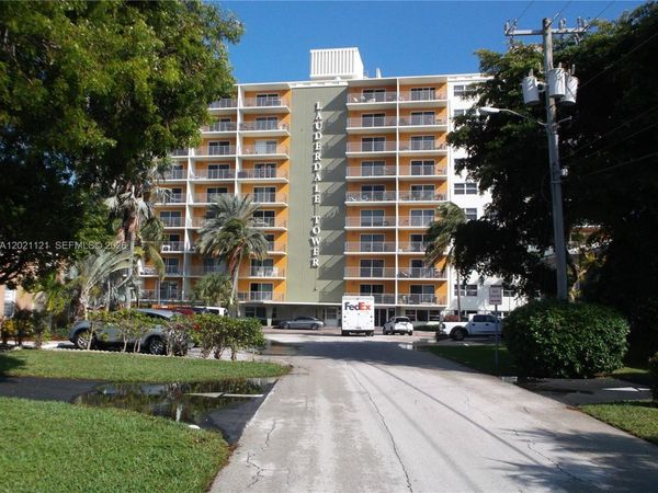 2900 NE 30th St , Unit H6, Fort Lauderdale, FL 33306
