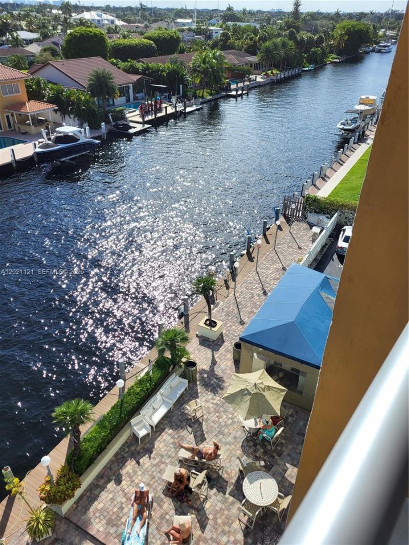 2900 NE 30th St , Unit H6, Fort Lauderdale, FL 33306 Photo