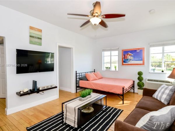 8415 Harding Ave , Unit 19, Miami Beach, FL 33141