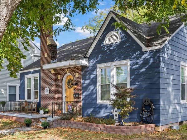3599 N Main Street , Farmville, NC 27828