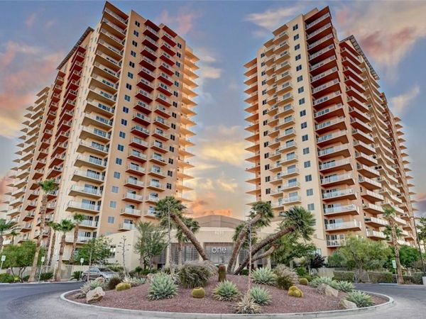 8255 Las Vegas Boulevard, Unit 502, Las Vegas, NV 89123
