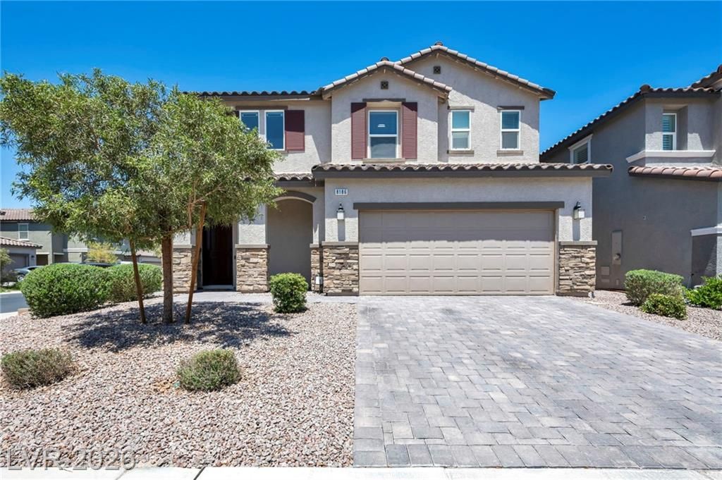 8186 Guadiano Avenue, Las Vegas, NV 89113 Main Photo
