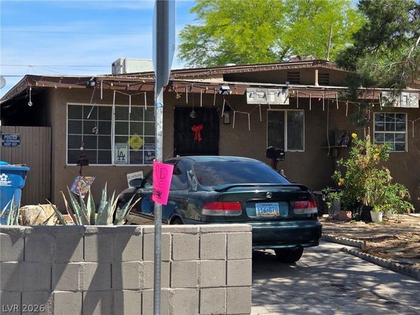 3302 Thomas Avenue , North Las Vegas, NV 89030