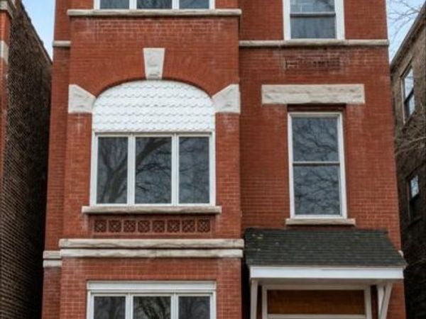 3018 W Flournoy Street, Chicago, IL 60612