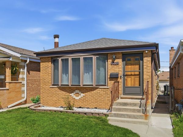 5039 Harold Avenue , Schiller Park, IL 60176