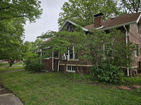 Main Photo
