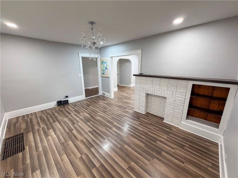 2405 Youngstown Road SE, Warren, OH 44484 Photo 12