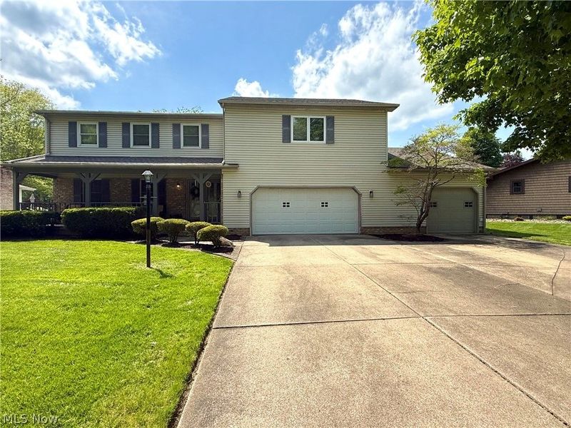 5520 Sharon Drive, Youngstown, OH 44512 Photo 1