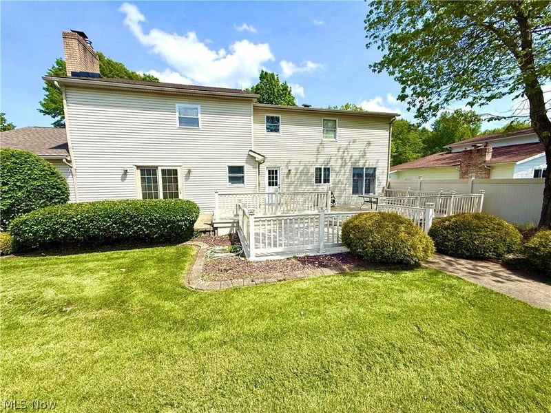 5520 Sharon Drive, Youngstown, OH 44512 Photo 2