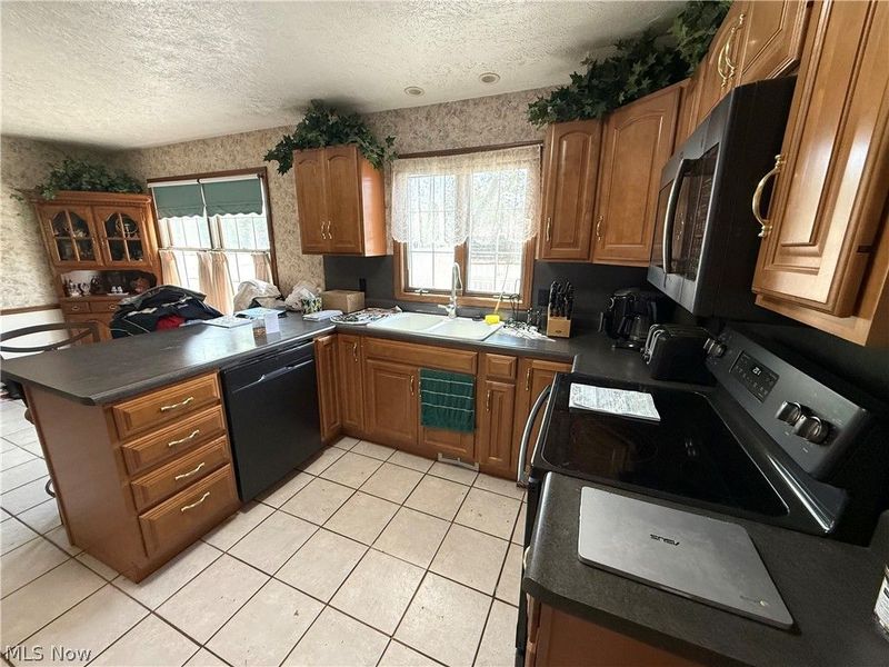 5520 Sharon Drive , Youngstown, OH 44512 Photo 6
