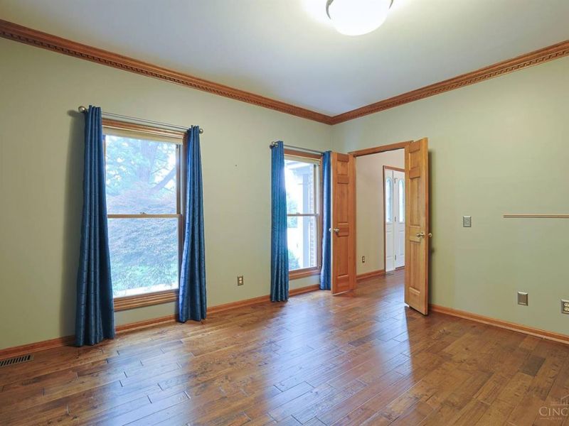 7939 Woodglen Drive, West Chester, OH 45069 Photo 5