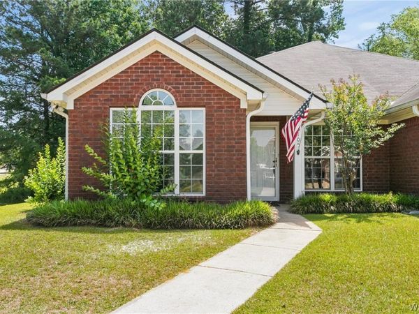 6105 Covington Villas Drive , Tuscaloosa, AL 35405