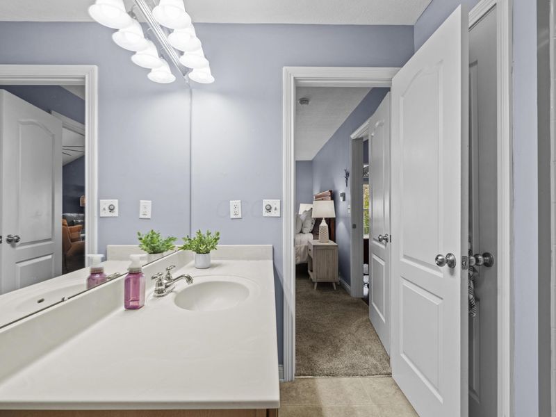 5078 Calais Drive, Columbus, OH 43221 Photo 18