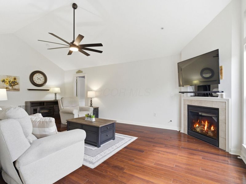5078 Calais Drive, Columbus, OH 43221 Photo 3