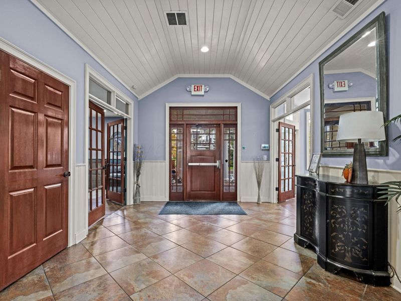5078 Calais Drive, Columbus, OH 43221 Photo 32