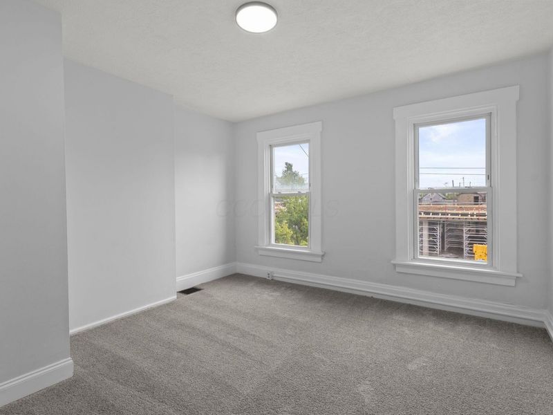536 W Town Street , Columbus, OH 43215 Photo 14