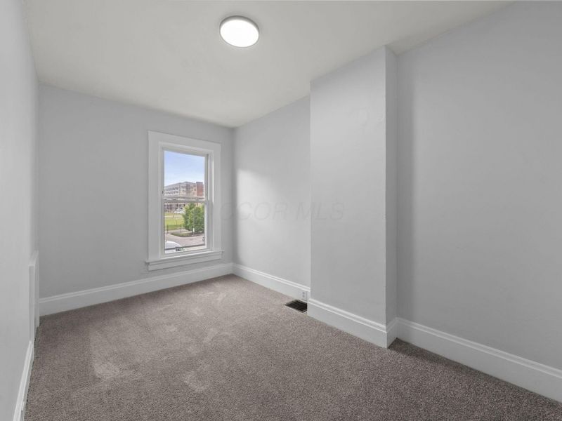 536 W Town Street , Columbus, OH 43215 Photo 17