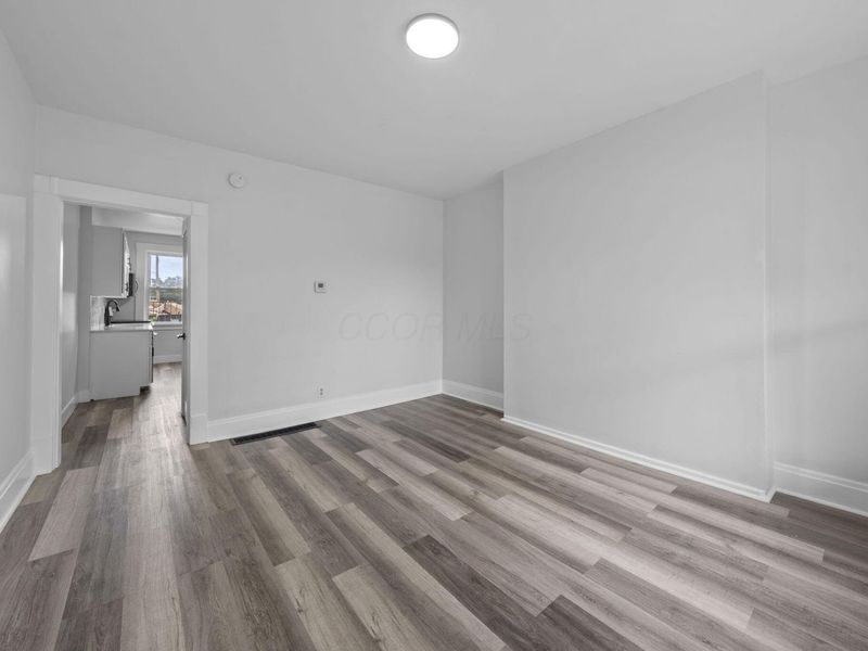 536 W Town Street , Columbus, OH 43215 Photo 4