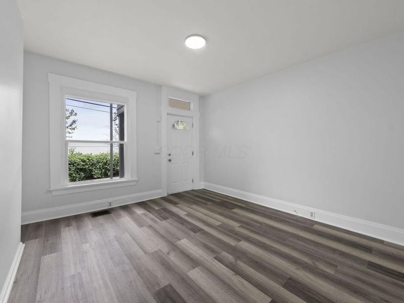 536 W Town Street , Columbus, OH 43215 Photo 5