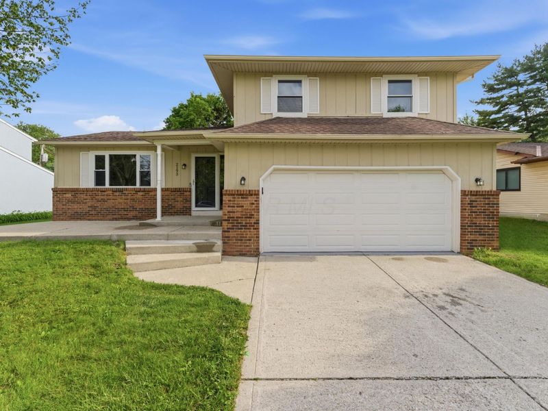 2193 Blackoak Avenue, Columbus, OH 43229 Photo 1