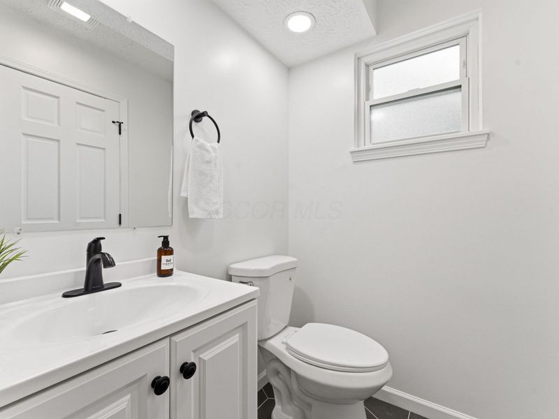 2193 Blackoak Avenue, Columbus, OH 43229 Photo 19