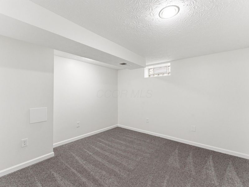 2193 Blackoak Avenue, Columbus, OH 43229 Photo 23