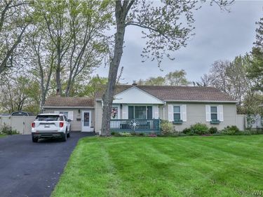 277 Elm Street, Youngstown, NY 14174