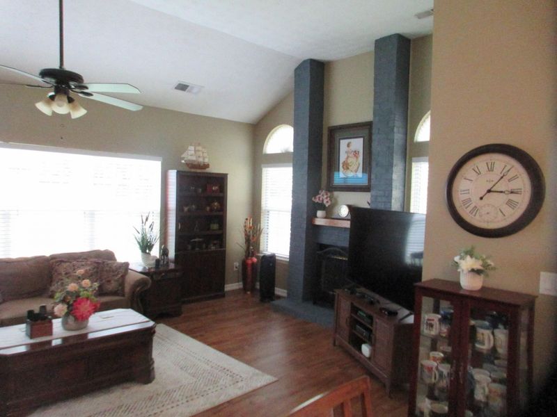 6340 Hampton Ridge Drive, Florence, KY 41042 Photo 4