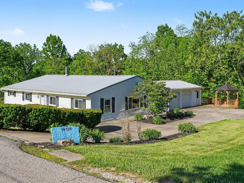 10123 Canoe Drive, Union, KY 41091 Photo 2
