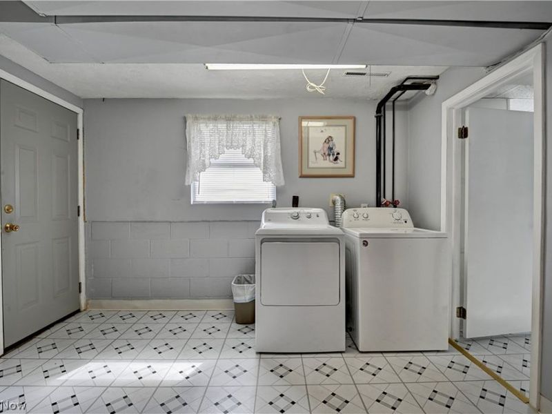 9316 Baer Road , Marshallville, OH 44645 Photo 11