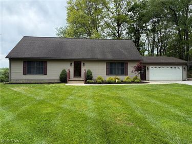 7938 Interlaken Drive, Millersburg, OH 44654