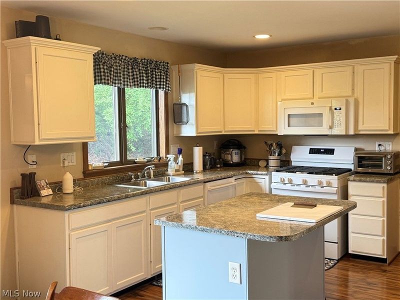 7938 Interlaken Drive , Millersburg, OH 44654 Photo 29