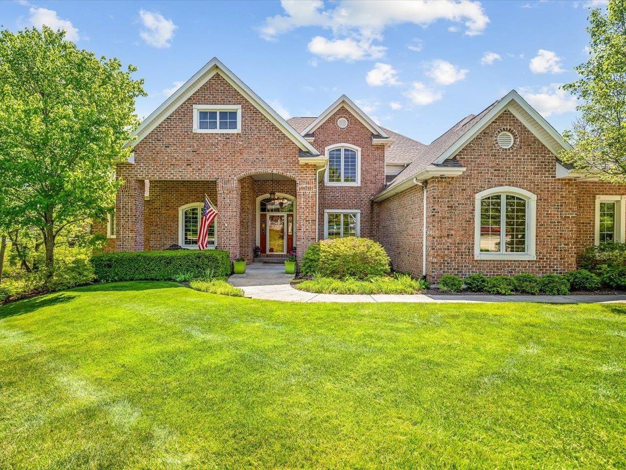 13055 Promontory Trail, Roscoe, IL 61073 Main Photo