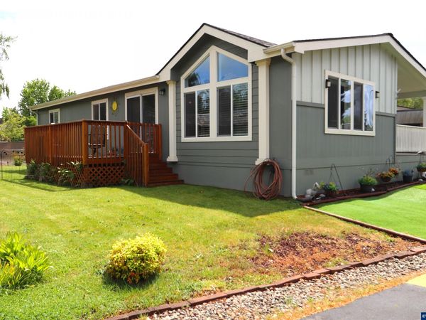 4915 Swegle Rd NE, Salem, OR 97305