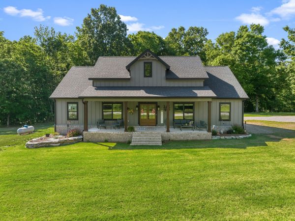 1144 Covenant Cove Ln, Bath Springs, TN 38311