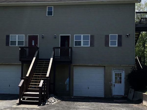 400 Round Lake Road , Unit Apt A, Rhinebeck, NY 12572