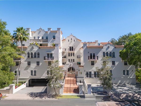 323 Navarre Ave , Unit 403, Coral Gables, FL 33134