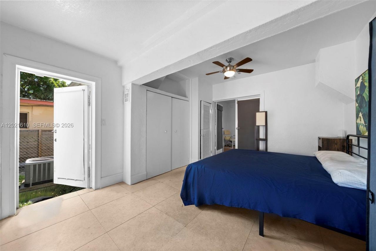 555 NE 73rd St , Miami, FL 33138 Photo