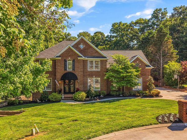 864 Oconnell Drive, Knoxville, TN 37934