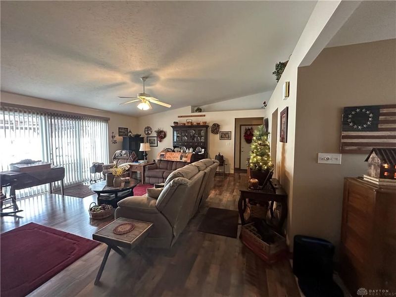 918 Stratford Drive, Greenville, OH 45331 Photo 8