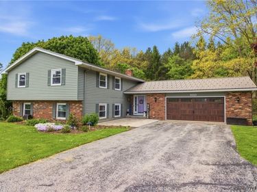 10074 Creek Road, Pavilion, NY 14525
