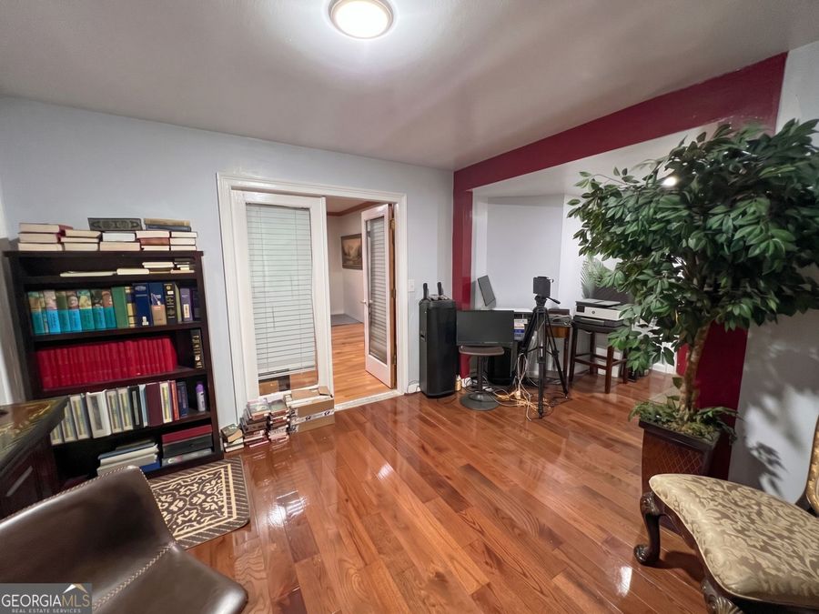 Property Image 19